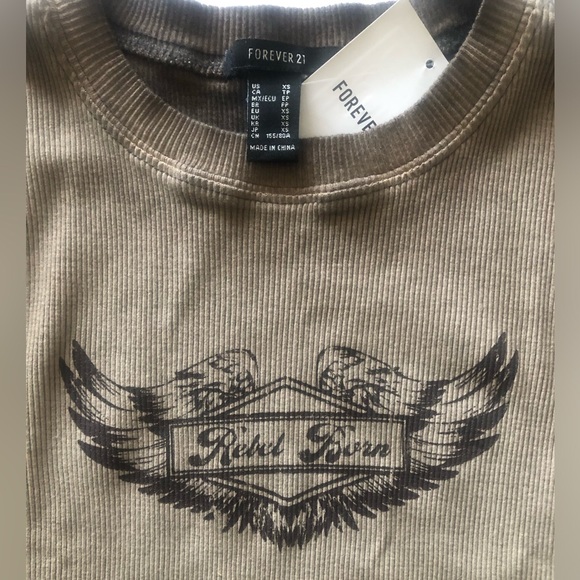 Forever 21 Baby Tee - Picture 5 of 10